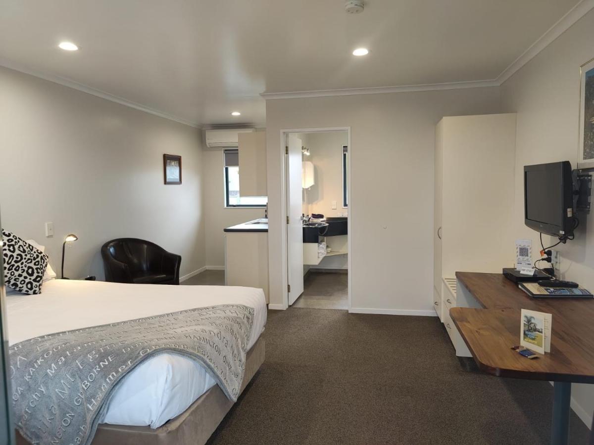 Asure Albert Park Motor Lodge เท อวามูทู ภายนอก รูปภาพ