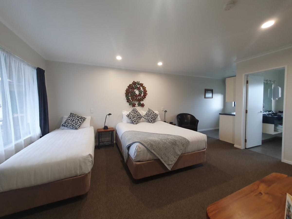 Asure Albert Park Motor Lodge เท อวามูทู ภายนอก รูปภาพ