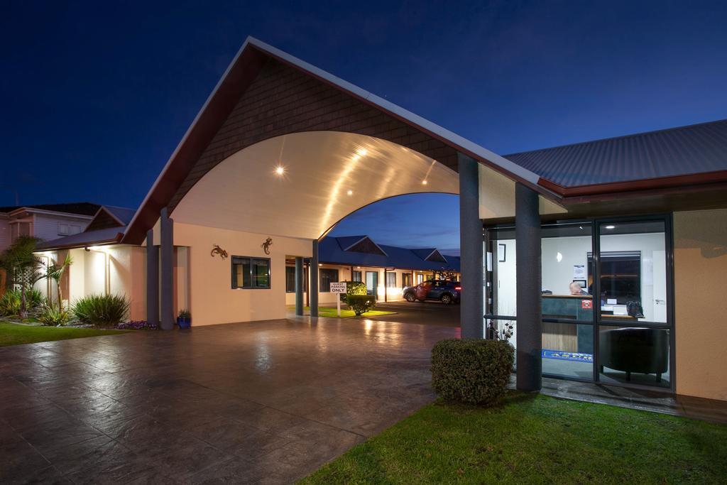Asure Albert Park Motor Lodge เท อวามูทู ภายนอก รูปภาพ