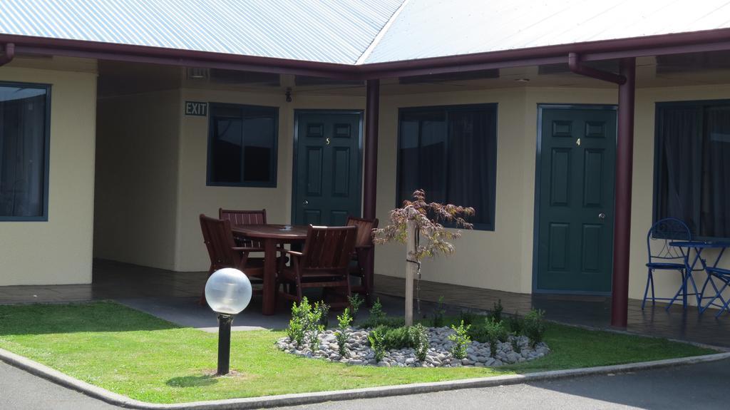 Asure Albert Park Motor Lodge เท อวามูทู ภายนอก รูปภาพ